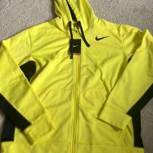 Mens Nike ThermaFit